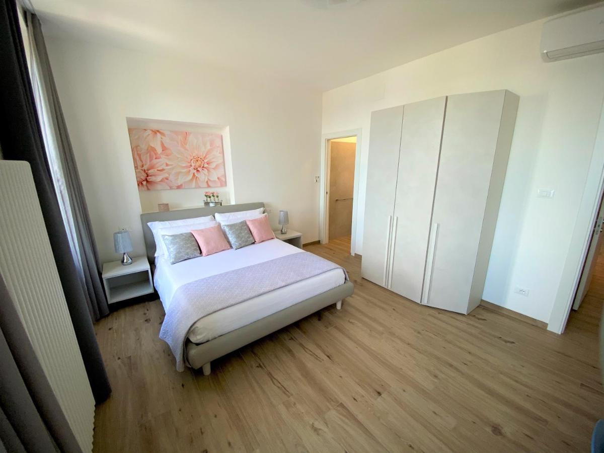 Five Flowers Guest House Trieste Ngoại thất bức ảnh