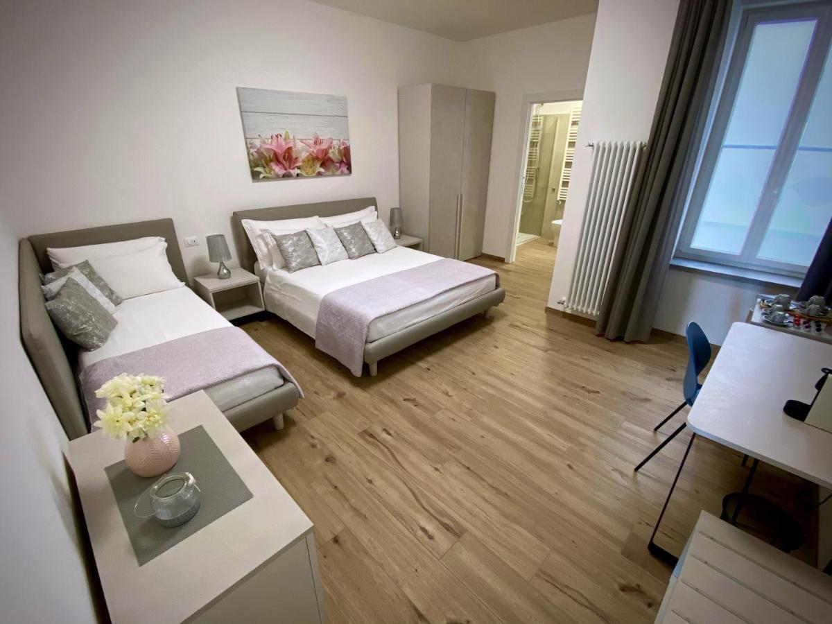Five Flowers Guest House Trieste Ngoại thất bức ảnh